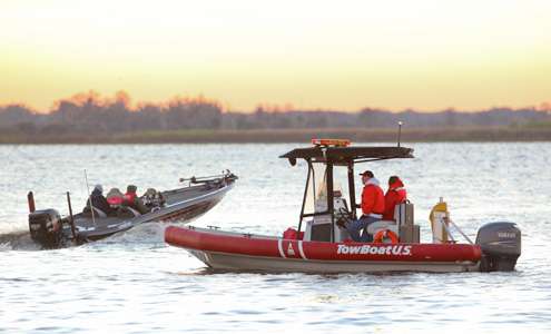 <p>Several competitors broke down on Day One, and took advantage of the services provided by Tow Boat U.S. </p>
