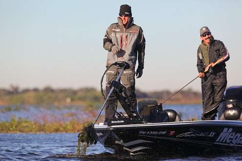 <p>Abundant hydrilla in Lake Toho gives the trolling motor and batteries a workout.</p>
