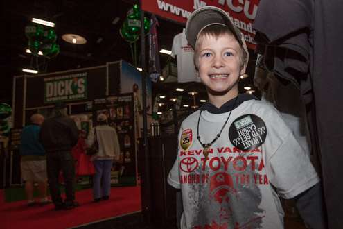 <p>Another KVD fan in the house! Logan, 9, from Clyde, Texas, is visiting the Classic for the first time.</p>
