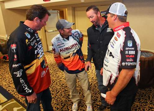 <p>Not only was Matt Lee a popular with the media at registration, he was the target of plenty of attention from some of his veteran competitors. Here he gets some last minute advice from Kevin VanDam, Gerald Swindle and Terry Scroggins.</p>

