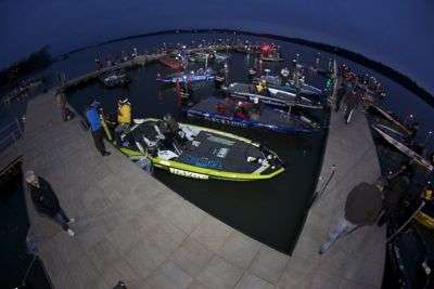 <p>Bird's eye view as the anglers prepare for the day. That's BASS sales guy, Chris Bork, standing on the left. </p>
