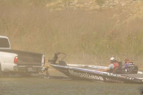 <p>#12 As Aaron Martens puts his boat on his trailer, a sandstorm comes in.</p>
