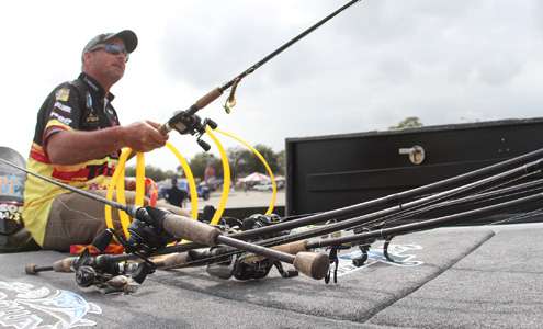 <p>Jeff Kriet stows his rods while waiting to weigh in.</p>
