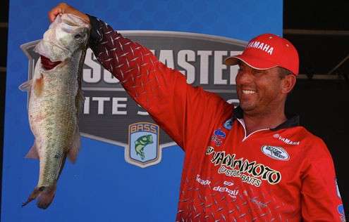 <p>#38 This monster went 10 pounds, 13 ounces for Matt Greenblatt. It's leading for the Carhartt Big Bass of the tournament.</p>
