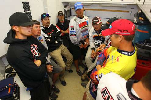 <p> </p>
<p>The Top 12 gathered in a B.A.S.S. media trailer to discuss the wind issues on Falcon Lake. Winds were steady at 30 miles per hour; expected gusts were forecasted to reach 40 to 50. </p>
