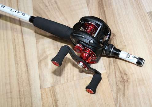 <p>The new Abu Garcia Revo MGX Extreme is described as a souped-up version of their highly popular MGX. It weighs a scant 4.9 ounces â the lightest low profile reel in the world they say â and comes with upgraded bearings and gears as well as a newly designed spool for ultimate casting performance. </p>
