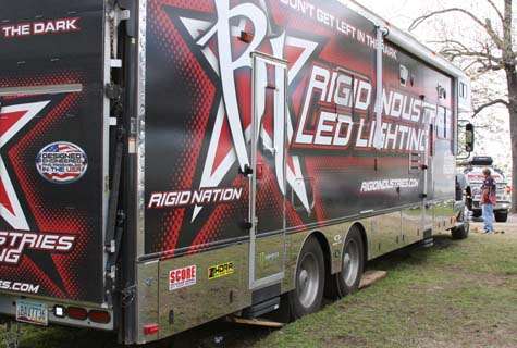 <p>After the final weigh-in at the Ramada Quest on Bull Shoals Lake, the Rigid Industries LED Lighting truck finds itself on shifty ground. Outfitted with street tires, it is unable to pull out of the soft, wet grass.</p>
