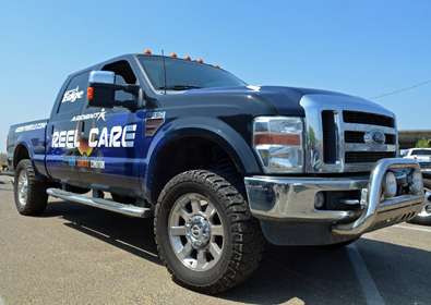 <p>Pete Ponds' Power Stroke Ford has a leveling kit for a better stance.</p>
