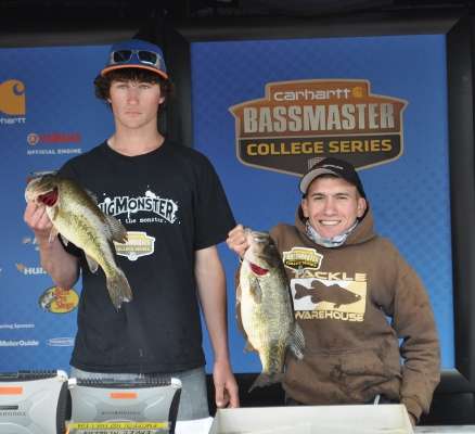 <p>Jeffery Russell and Alex Robbins, Humboldt State, 21-7, 21st place.</p>
