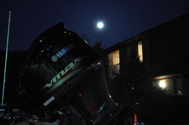 <p> </p>
<p>The moon is still out at The Point Resort in Dandridge, Tenn., as anglers put in for the final day of the 2013 B.A.S.S. Nation Southern Divisional.</p>

