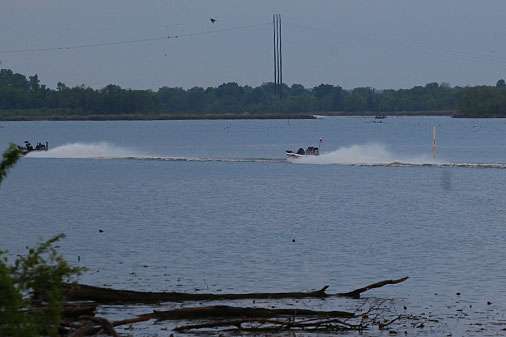 Anglers take their hole-shots as they depart in search of big Red River bass. 