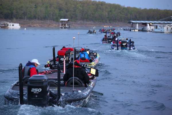 <p> </p>
<p>Day 3 shows a steady improvement in the weather as the morning starts a solid 10 degrees warmer than Day 2âs 35 degree takeoff. </p>
