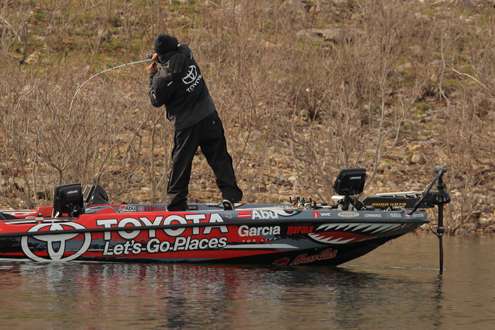 <p>Mike Iaconelli hooks one.</p>
