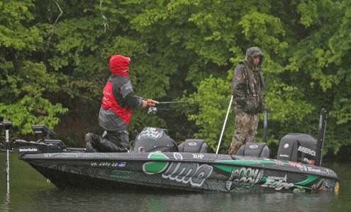 <p>He stuck close to the area, occasionally kneeling to cast as he switched rods and baits on a key area.</p>
