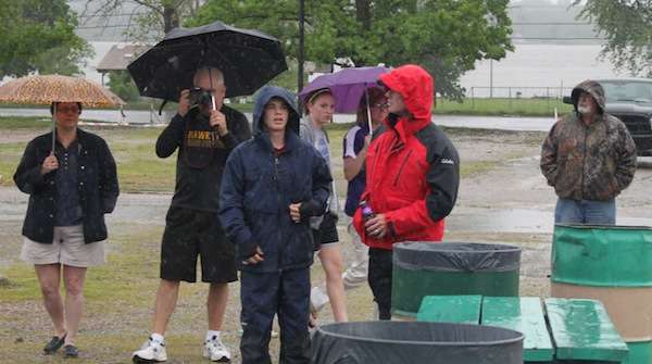 <p>The rain came down throughout most of the weigh-in. </p>
