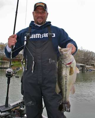 <p>Lemon has long used Shimano rods and reels and Gene Larew lures, and has become a big fan of Yum's Yumbrella. All helped pay off with this 7-pounder. And they've helped produce enough tournament winnings this year for Lemon to buy a new Ranger boat. </p>
