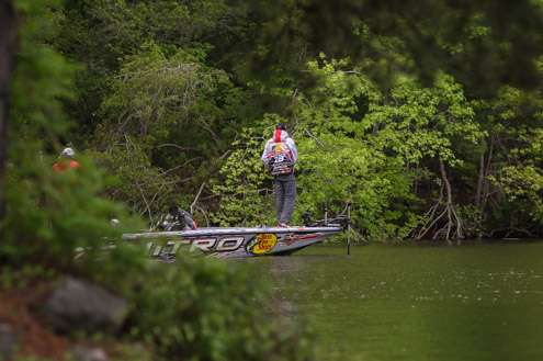 <p>Jason Williamson works off the main lake and is in 54th with 7-0 after Day One.</p>
