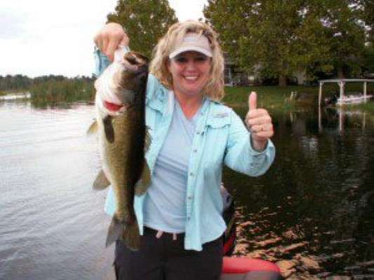 <p>
	âHere is an awesome photo of my wife, Caroline, with her big catch,â said Shawn Carpenter. âShe is amazing and loves to fish!â She has a son, Cory.</p>
