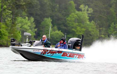 <p> </p>
<p>Mark Davis speeds to his next fishing location. Davis started Day Two in 14<sup>th</sup> place with 9 pounds, 12 ounces. </p>
