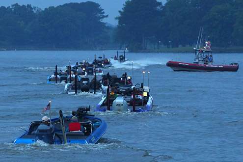 <p> </p>
<p>The Day Two launch wraps up as the final flights of competitors idle their boats out on to Logan Martin Lake.</p>
