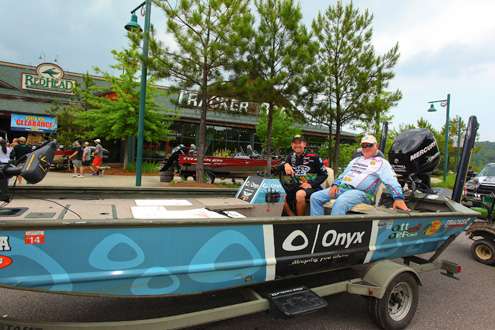 Ott Defoe fished out of an aluminum Tracker boat on the final day of competition. 