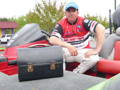 <p>...one of the best, hardest working stiffs on the tour, Bassmaster Classic winner Cliff Pace...you see that beat up lunchpail in front of him, it's vintage, it came from a working stiff, and at the end of the year I will give it to the hardest working stiff on the tour...</p> 