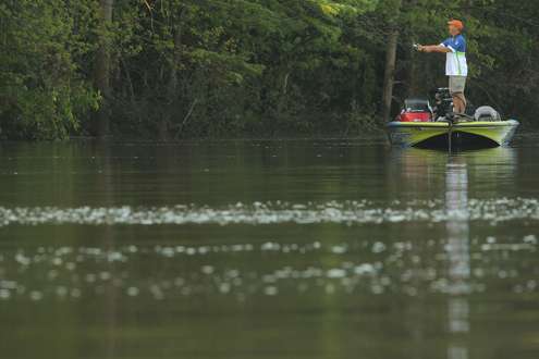 <p>B.A.S.S. photographer Seigo Saito spent time on the water following Alabama's Steve Kennedy on the final day of Alabama River Charge.</p>
