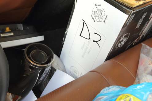 <p> </p>
<p>A spare prop is on the backseat floorboard.</p>
