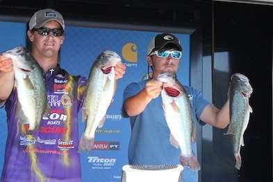 <p>Zach Parker and Matt Roberts of Bethel, Southern Regional Champions from Harris Chain, came to fun fish the Wild Card and sit in 6th after day one with 19-6.</p>
