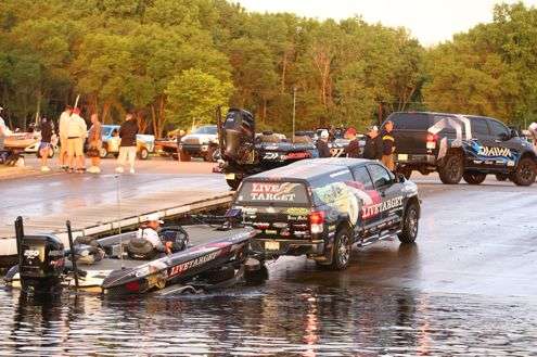 <p>Stephen Browning, one of the top river anglers on the tour, launches his boat early Thursday.</p>
