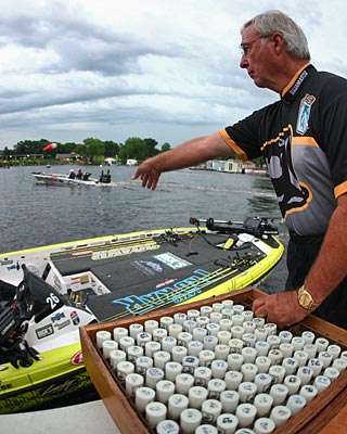 <p>Key fobs are thrown to the 50 anglers competing on Day Three.</p> 