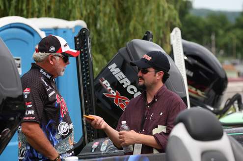 <p>Biffle talks about his day prior to weighing in.</p>
