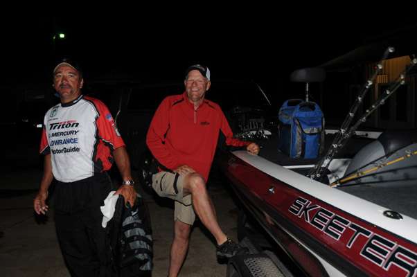 <p>Clayton Coppin and Jerry Pape load Farrell Coppinâs gear into Papeâs boat.</p>
