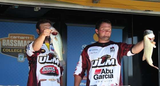 <p>Blake Deron and Brett Preuett of ULM also brought in 14-5 to tie for 19th.</p>

