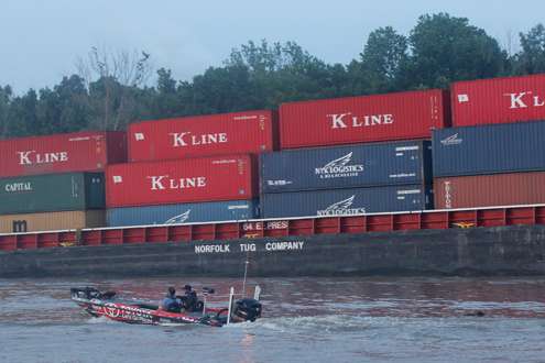 <p>Mike Iaconelli is dwarfed by a James River barge.</p>
