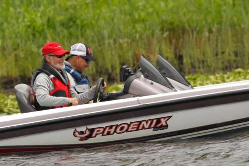 <p>Bassmaster.com contributing writer Mark Hicks fishes as a pro in this tournament.</p>
