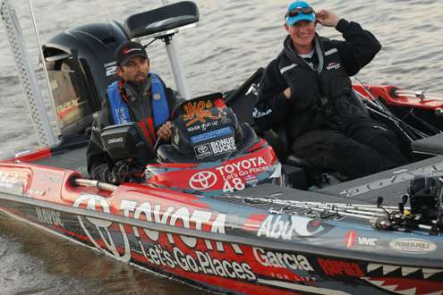 <p>Fan favorite Mike Iaconelli is in 2nd place.</p>
