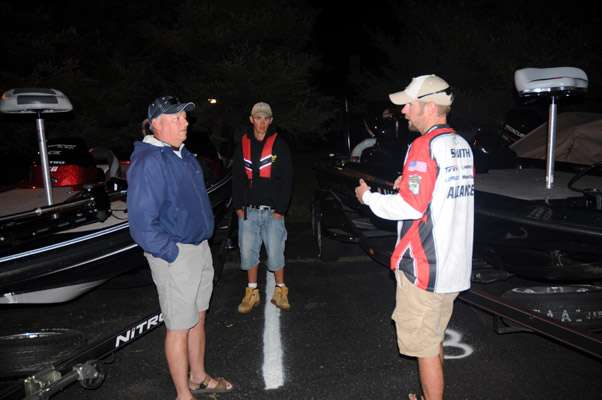 <p>Talking fishing are Mike Morris, Randy Baran Jr. and Chris Smith.</p>
