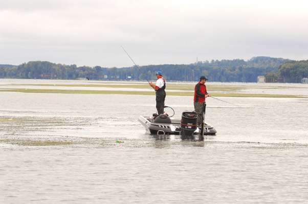 <p>
	<strong>No. 1: Lake Guntersville, Alabama</strong></p>
<p>
	Lake Guntersville, in northeast Alabama, is one of the premier bass fishing lakes in the state.</p>
