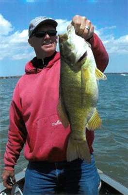 <p><strong>Randy Wunnenberg </strong></p>
<p>6 pounds , 9 ounces</p>
<p>Lake St. Clair, Mich.</p>
<p>3/16-ounce Lunch Money tube jig (green)</p>
