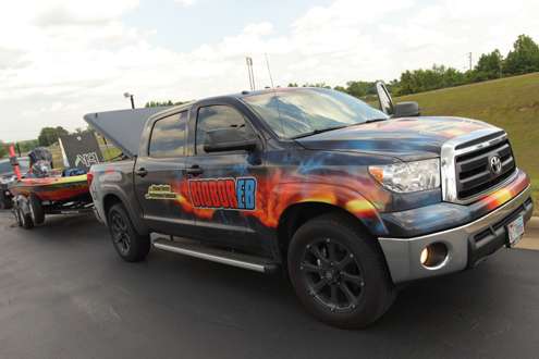 <p>Keith Combs' Toyota takes him and his boat to Elite Series events and back home to Texas.</p>
