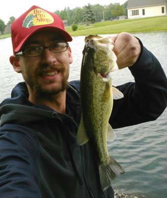 <p>"This is a 3.2-pound largemouth I caught on July 1 in my neighborhood pond in Fort Wayne, Ind.," said Steven Ziko.</p>
