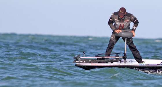 Aaron Martens started his day in Lake Erie where the wind had the big lake rolling in waves. When Martens moved to a new spot, he would often have to grab his front seat to brace himself while reaching for the trolling motor.