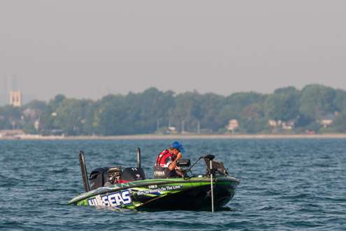 <p>Cliff Pace takes a minute to re-rig his bait of choice.</p>
