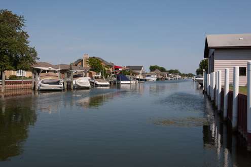 <p>Here's a look down one of the many canals of St. Clair.</p>
