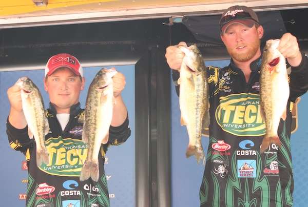 <p>Nathan Cathcart and Jake Jacobs of Arkansas Tech finished 30th with 15-2.</p>
