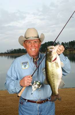 <p>... but fishing in Alabama, especially with light tackle, is how he stays connected with the fish that changed his life.</p>
