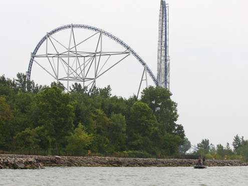 Lake Erie is known for rollercoaster style rides for boaters that take on its rough water when the wind blowsâ¦ Or you can fish near an actual rollercoaster in Sandusky, Ohio. 