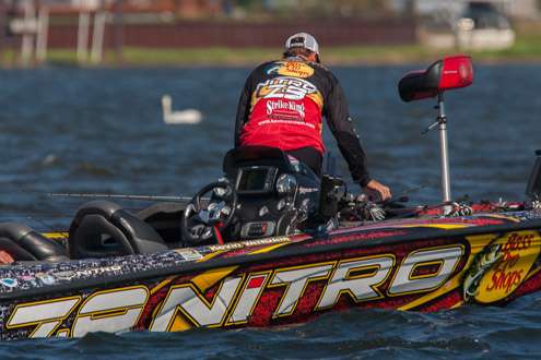 It is all on the line; VanDam changes up his approach.