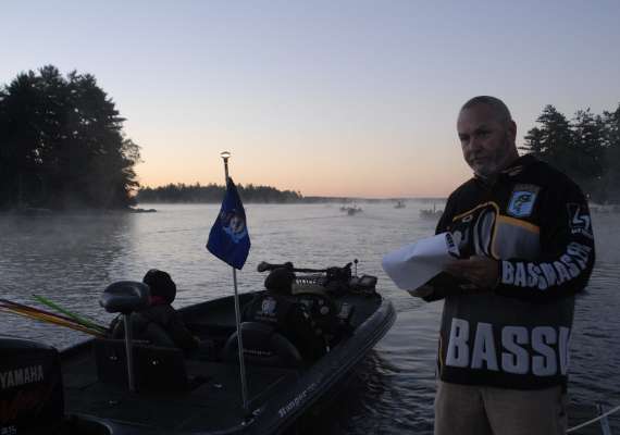 B.A.S.S. staffer Tony Quick marks off the last boat for the first flight.